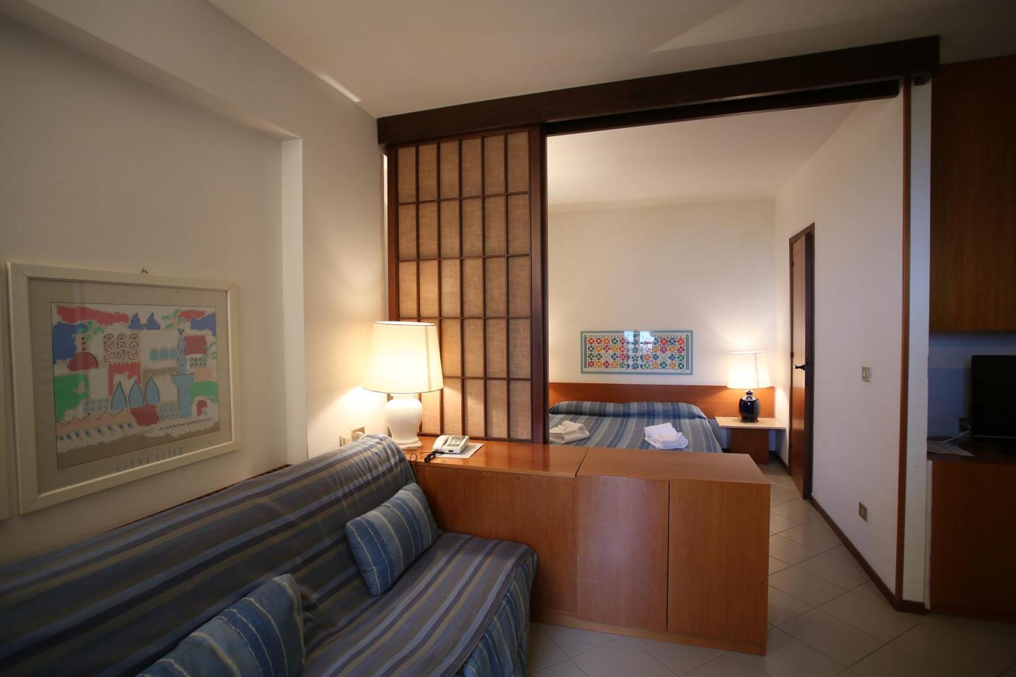 Apartment Holiday Homes Marina Punta Ala
