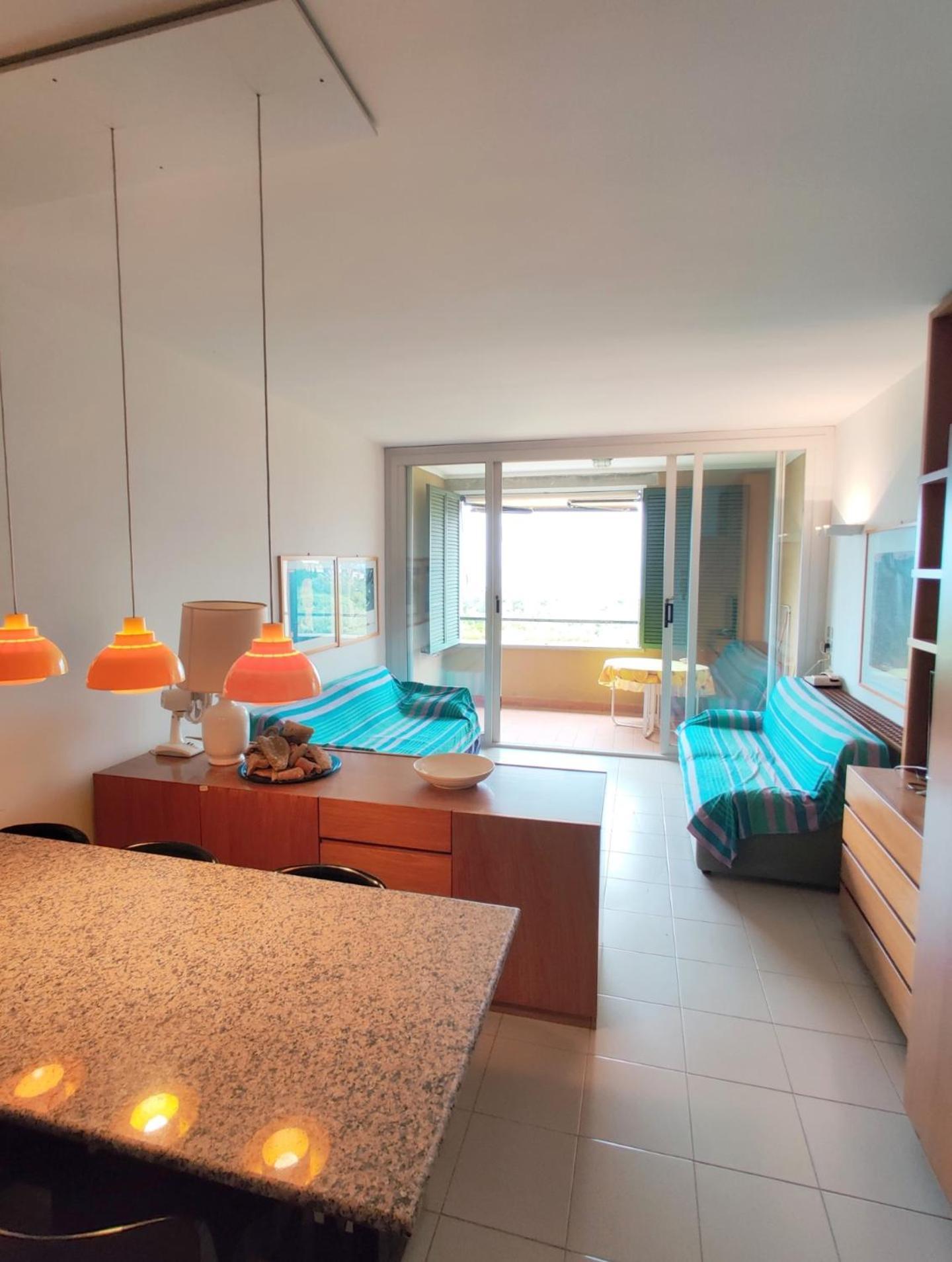 Holiday Homes Marina Apartment *