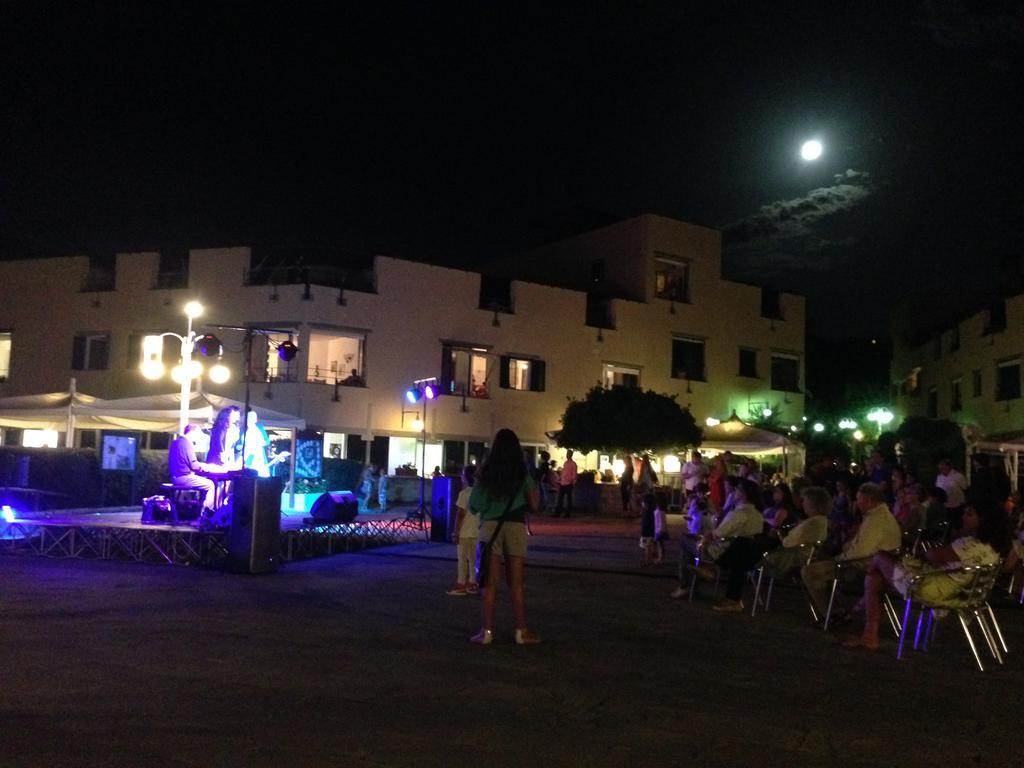 Holiday Homes Marina