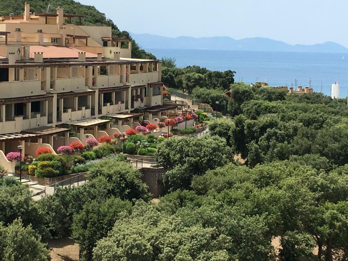 Holiday Homes Marina Apartment *